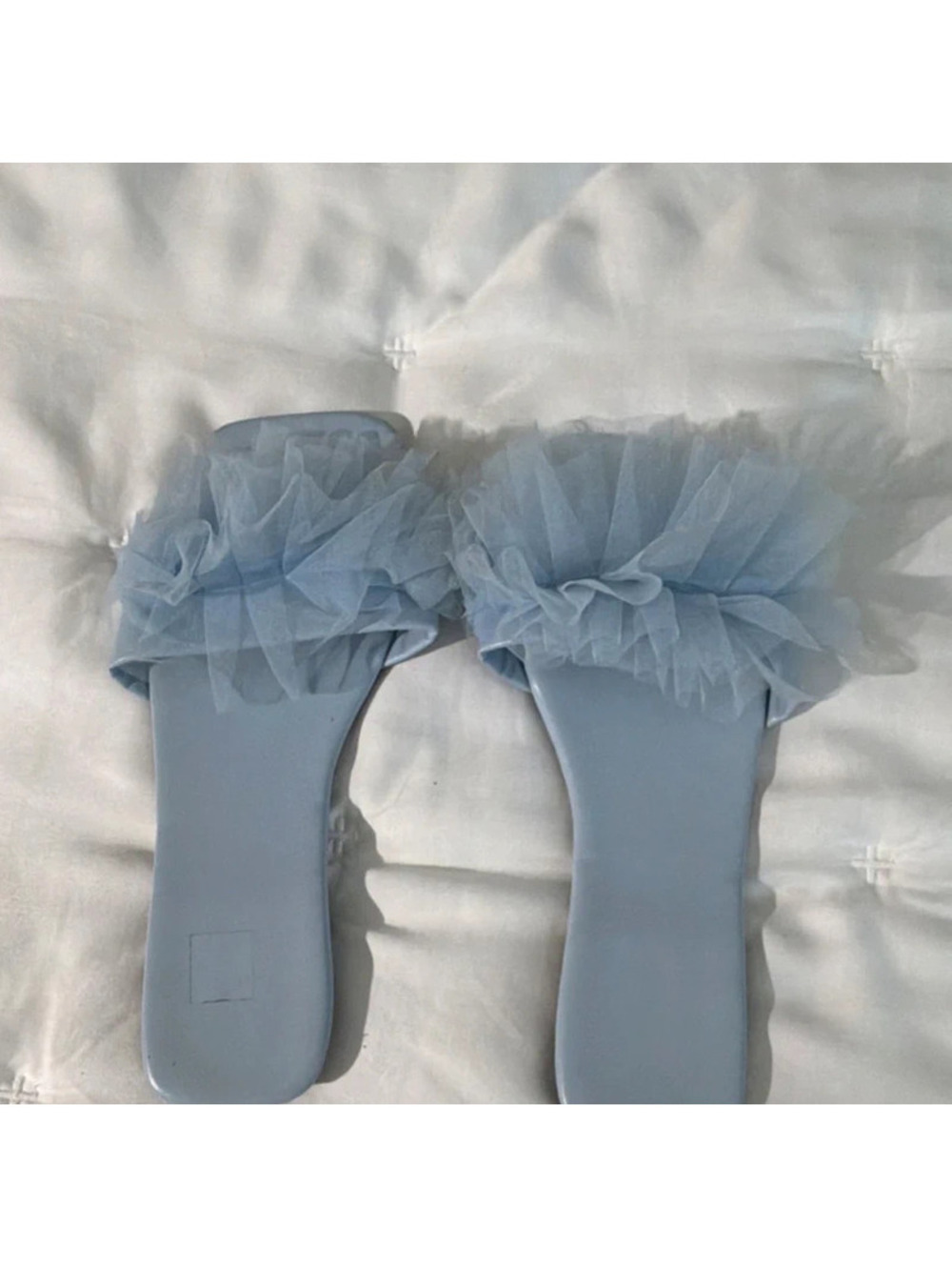 Ruffle slide